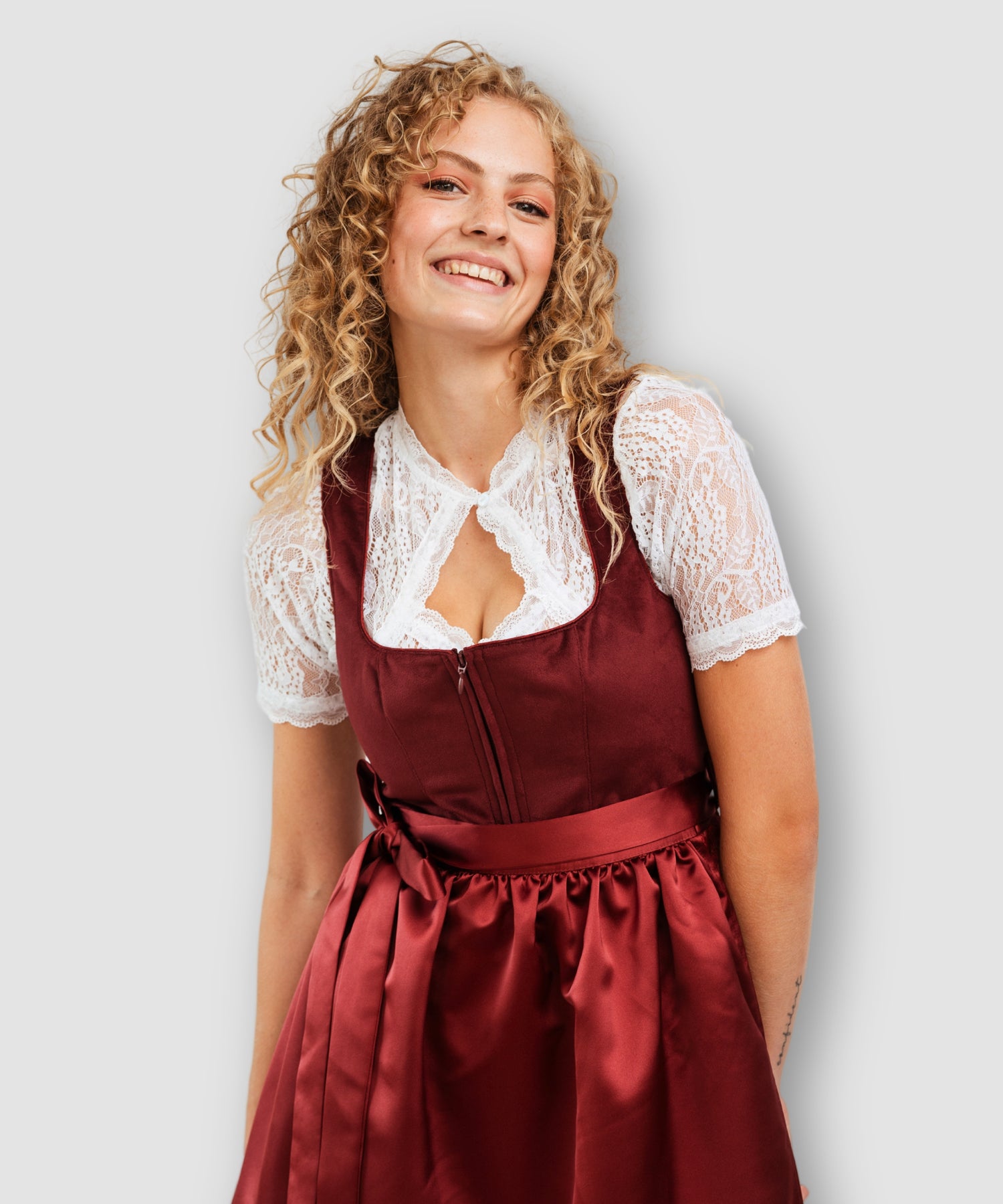 Dirndlbluse Spitze